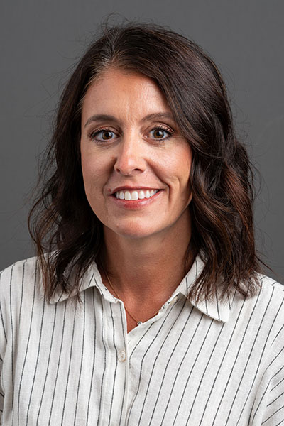 Headshot of Nicole Schroeder